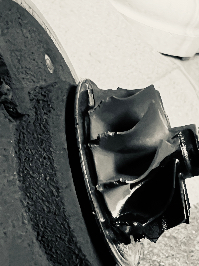 sugedo turbina kodel sugedo turbina?